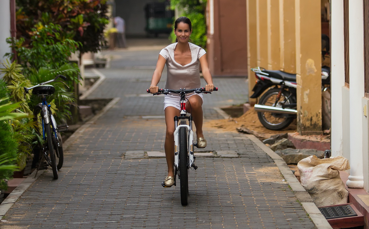 Cyling aroung Fort, Galle