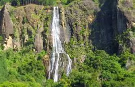 Experience Bambarakanda Falls in Sri Lanka