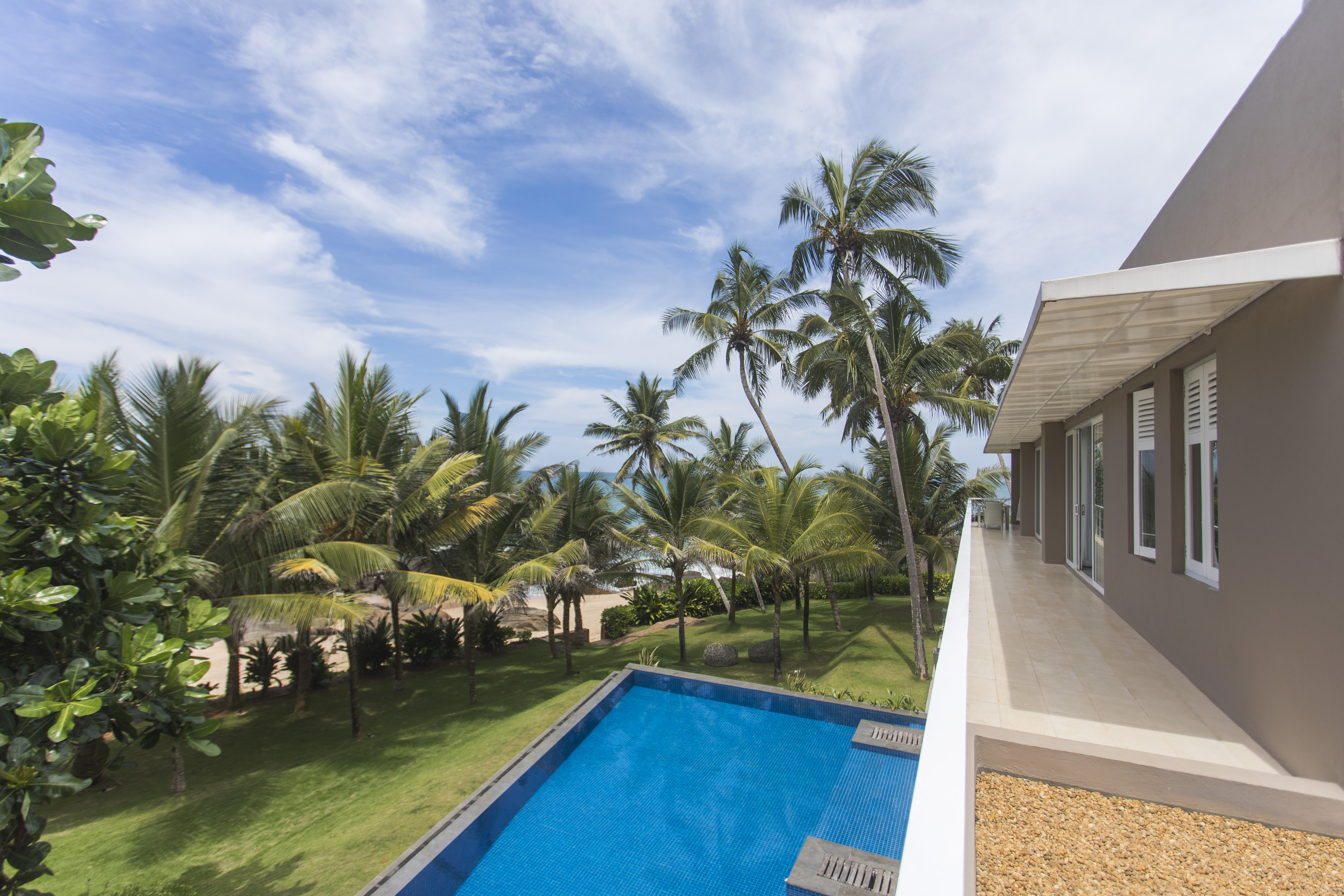 the-sandals-view-4m8a2688