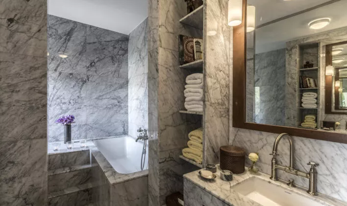 The Tower by Jeffrey Bawa - Bathroom